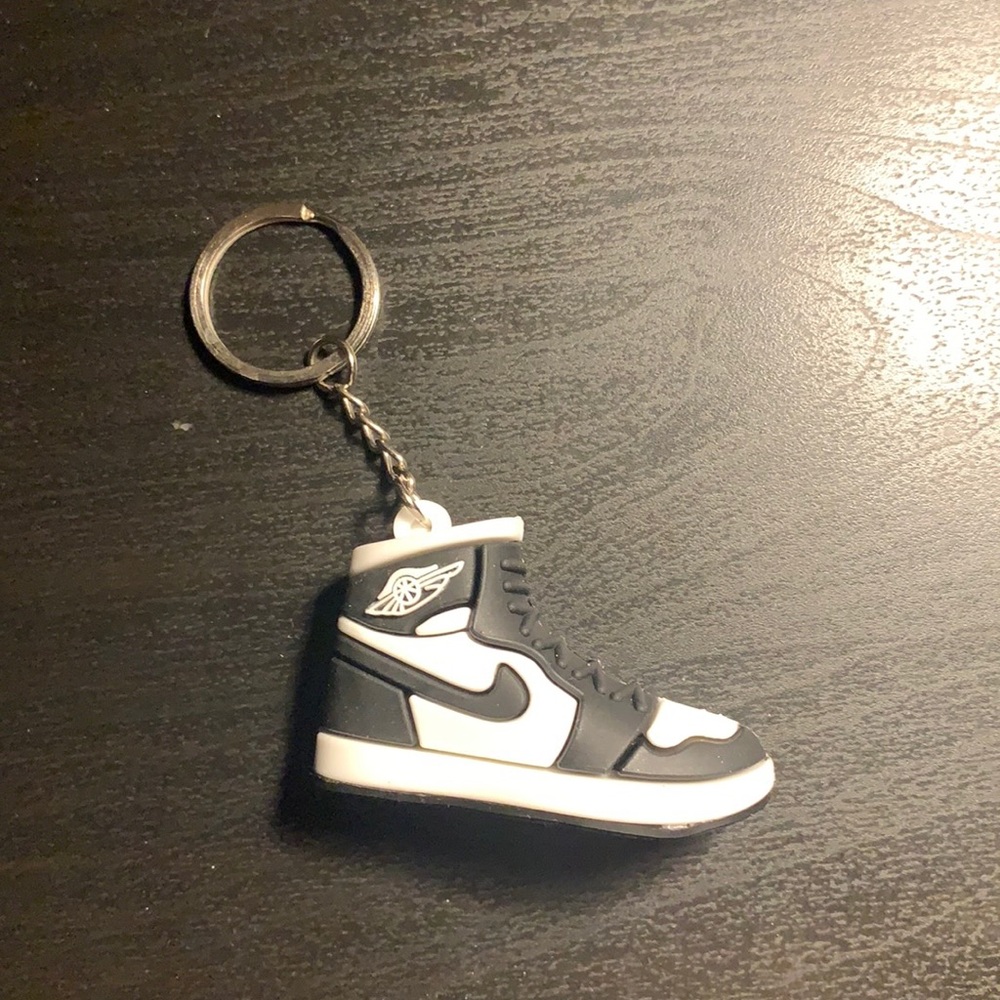 Jordan 1 keychain